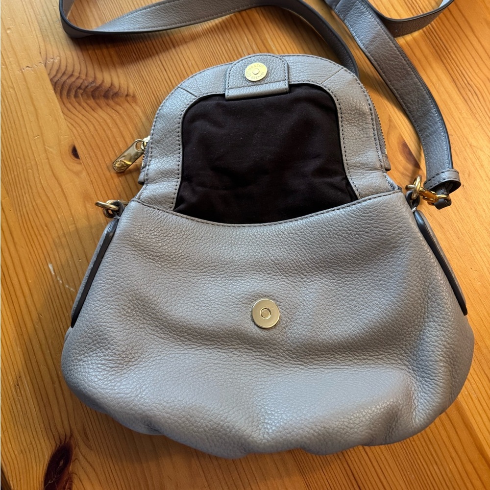 Marc by Marc Jacobs Leather Crossbody Bag in Mink - Picture 3 of 5